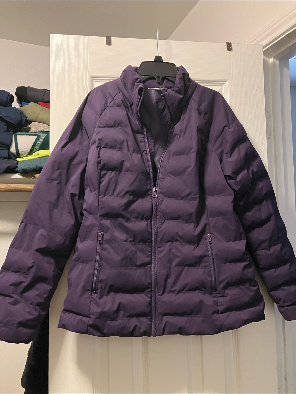 Time and Tru Women's Quilted Puffer Jacket - Deep Purple